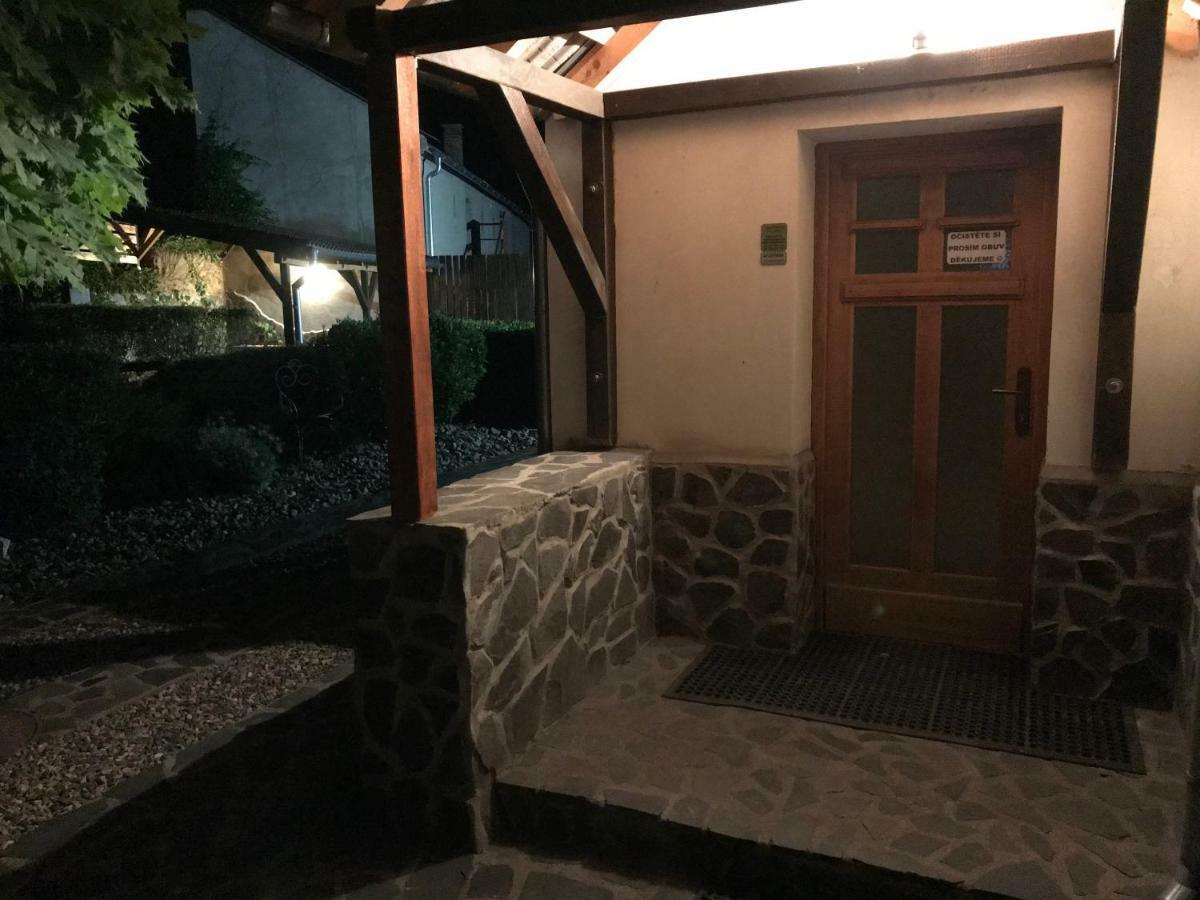 Apartment Dominika Strupcice Εξωτερικό φωτογραφία