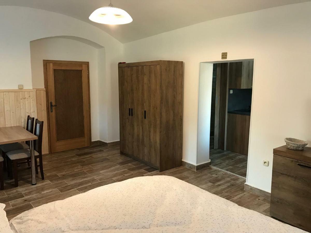 Apartment Dominika Strupcice Εξωτερικό φωτογραφία